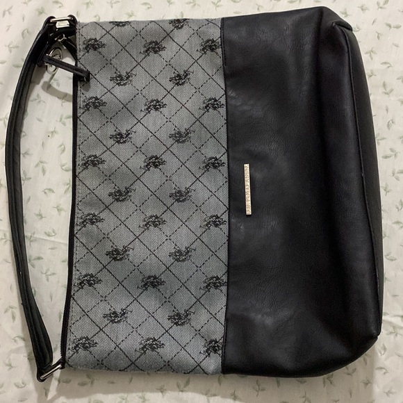 US Polo double Ryder hand bag. bag RN# 137646. in Used Condition - Picture 7 of 16